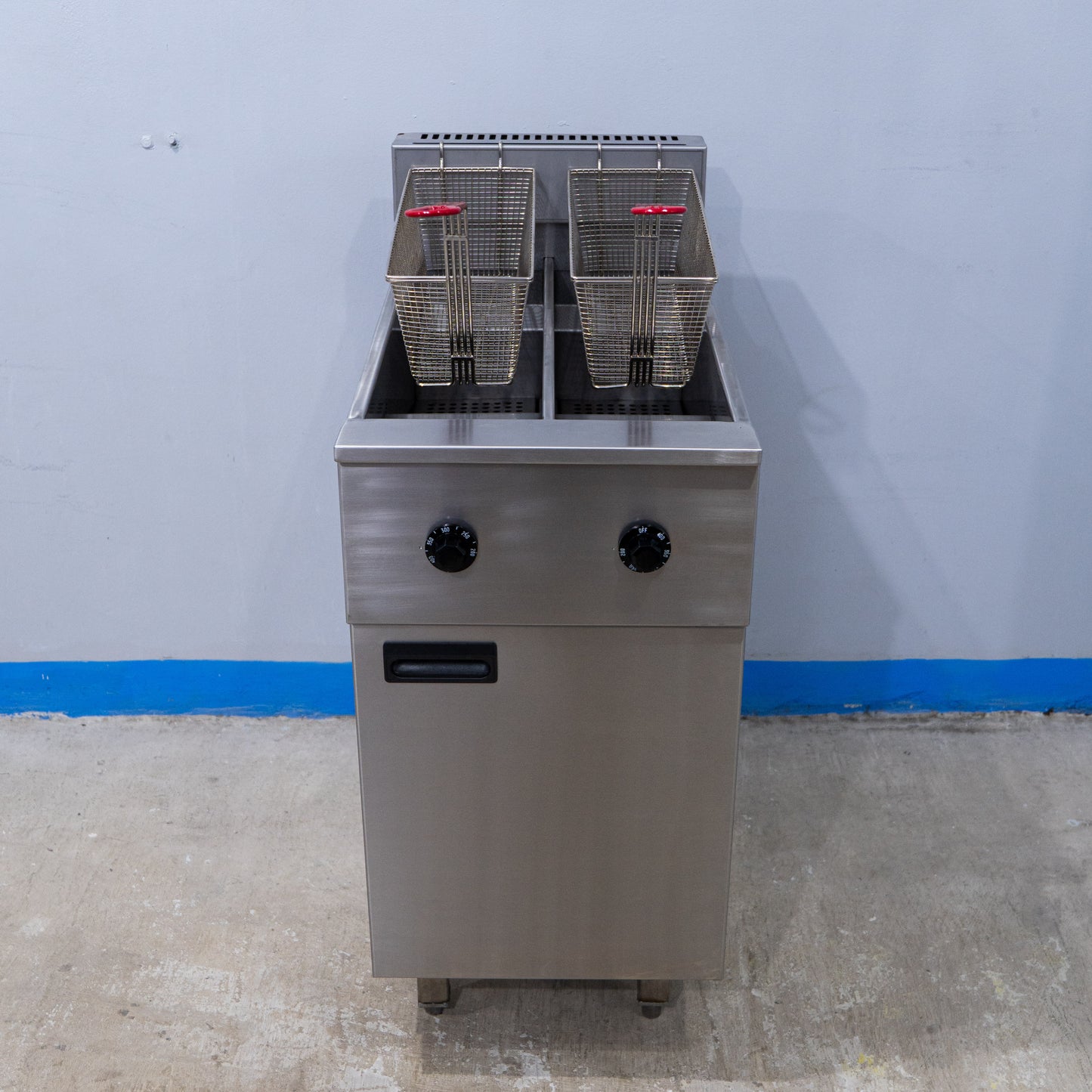 2 Basket - 2 Vat Deep Fryer