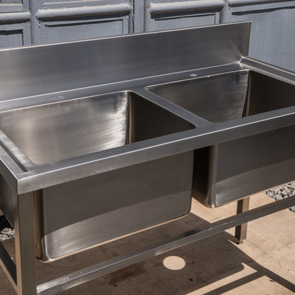 2-Compartment Sink
