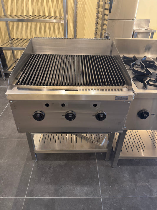Lava Rock Griller 750