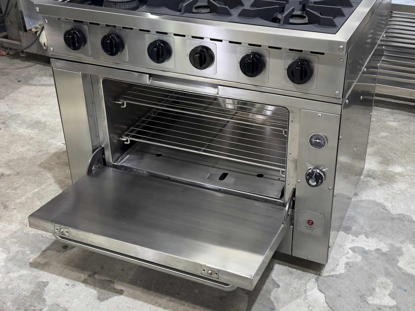 6-Top Burner with Oven (CE-LB-6-OSF)