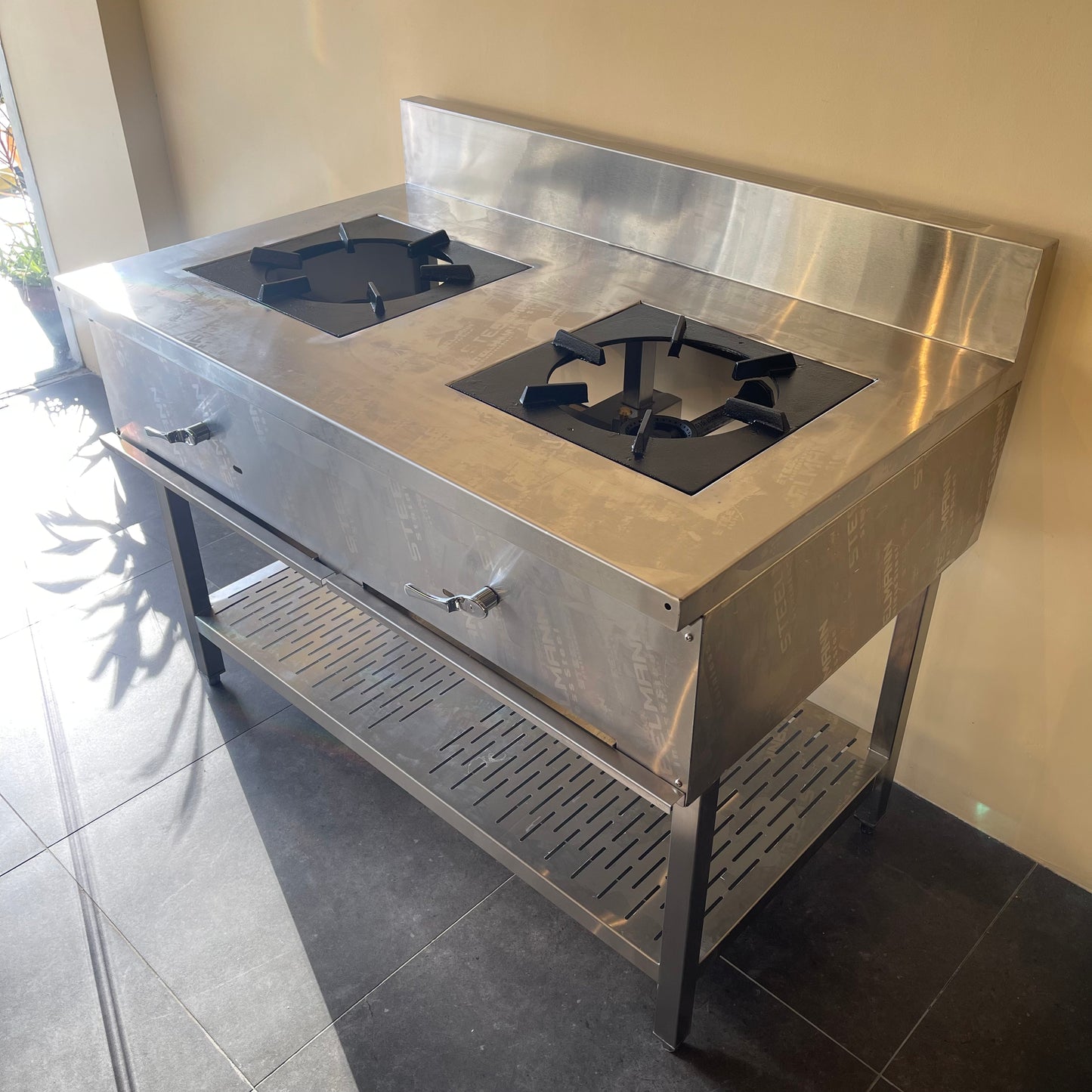 2-Top High-Pressure Stock Pot Burner